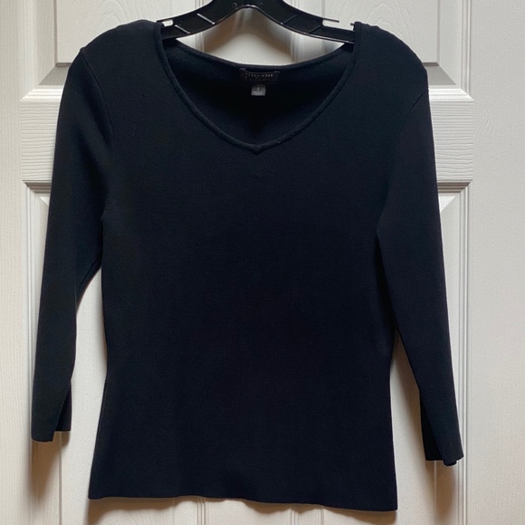 Classiques Entier Black V Neck Sweater - Picture 1 of 4